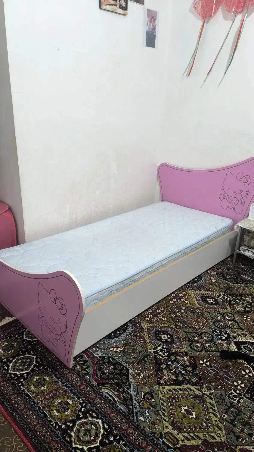 تخت و تشک  دخترونه|تخت و سرویس خواب|بندرلنگه, |دیوار