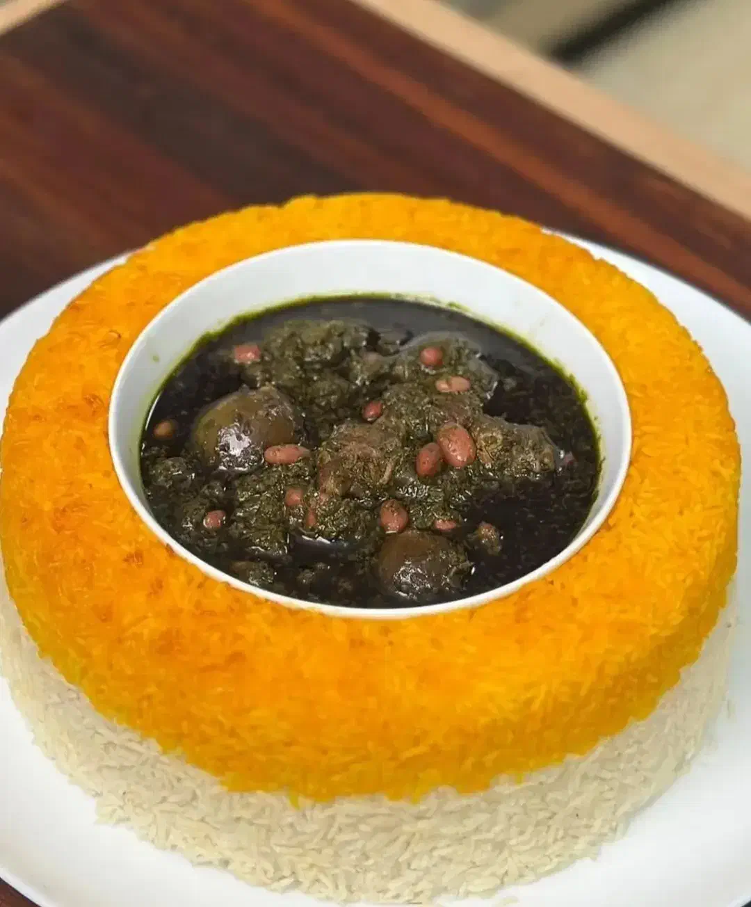 پخت غذاهای مراسمات و مهمانی های شما|خدمات پذیرایی، مراسم|بروجرد, |دیوار