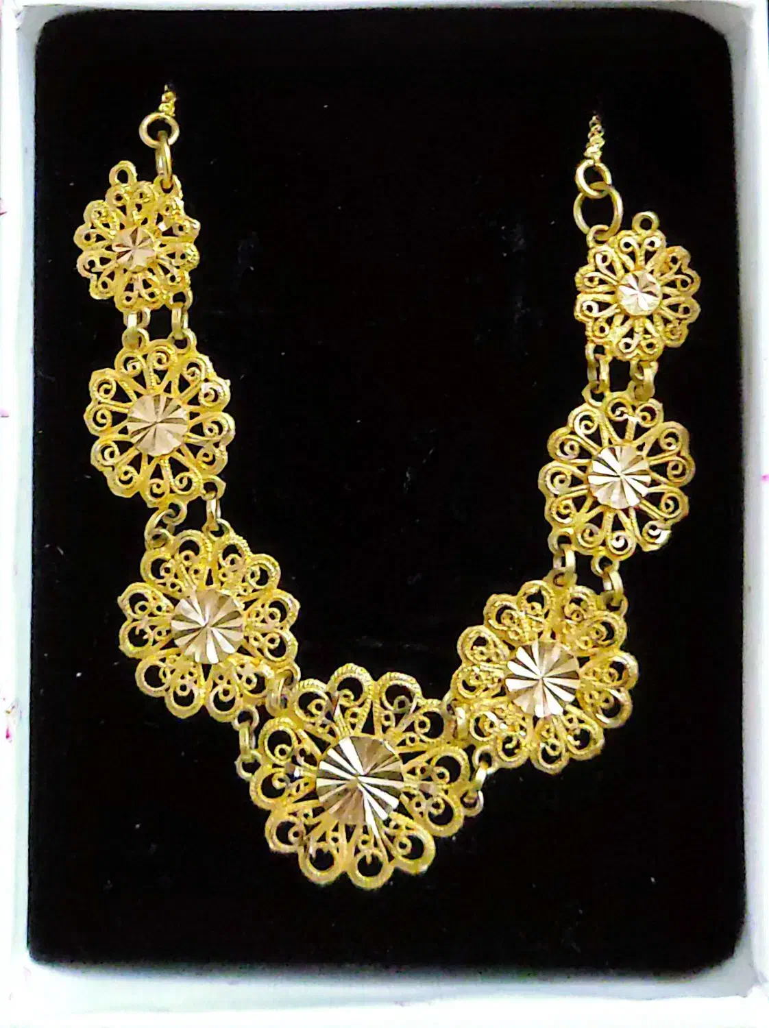 طلا|جواهرات|کهنوج, |دیوار