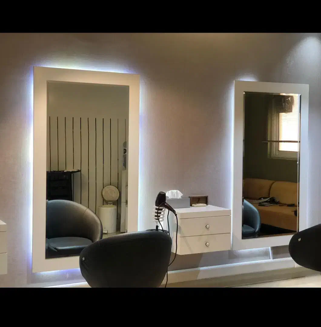 آینه و تجهیزات آرایشگاهی|آرایشگاه و سالنهای زیبایی|ساری, |دیوار