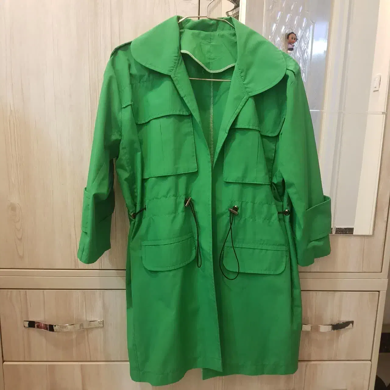 مانتو وشومیز|لباس|آستارا, |دیوار