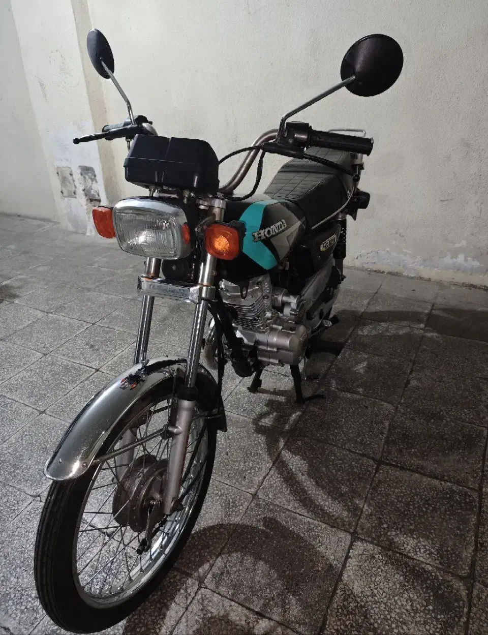 هوندا 125 استارتی مشکی87 پلمپ و 125 آبی 86|موتورسیکلت|تهران, حر|دیوار