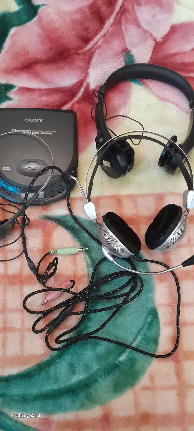 هدفون بیسیم بلوتوثی  و ساده سیم دار مارک سونی|لوازم جانبی موبایل و تبلت|تهران, مجیدآباد|دیوار