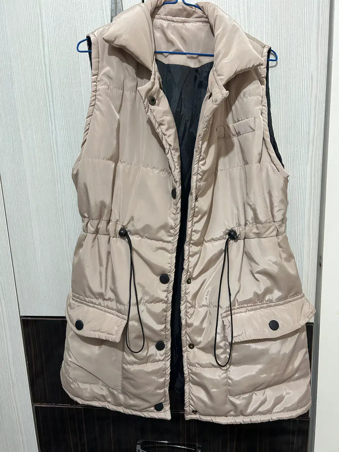 پافر|لباس|شهرکرد, |دیوار