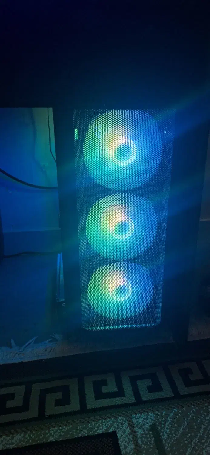 فروش و معاوضه کیس گیمینگ و رندرینگ|رایانه رومیزی|شیراز, کاراندیش|دیوار