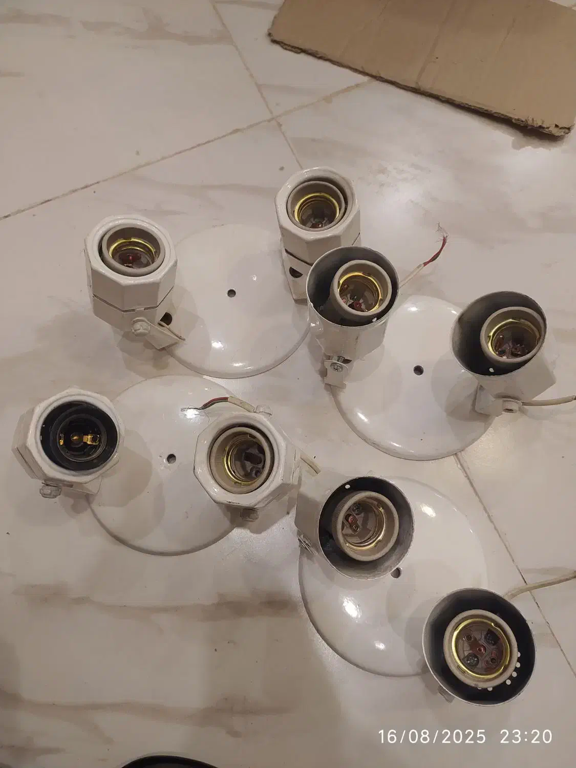 لوستر سقفی دوشاخه و یک شاخه|لوستر و چراغ آویز|تبریز, |دیوار