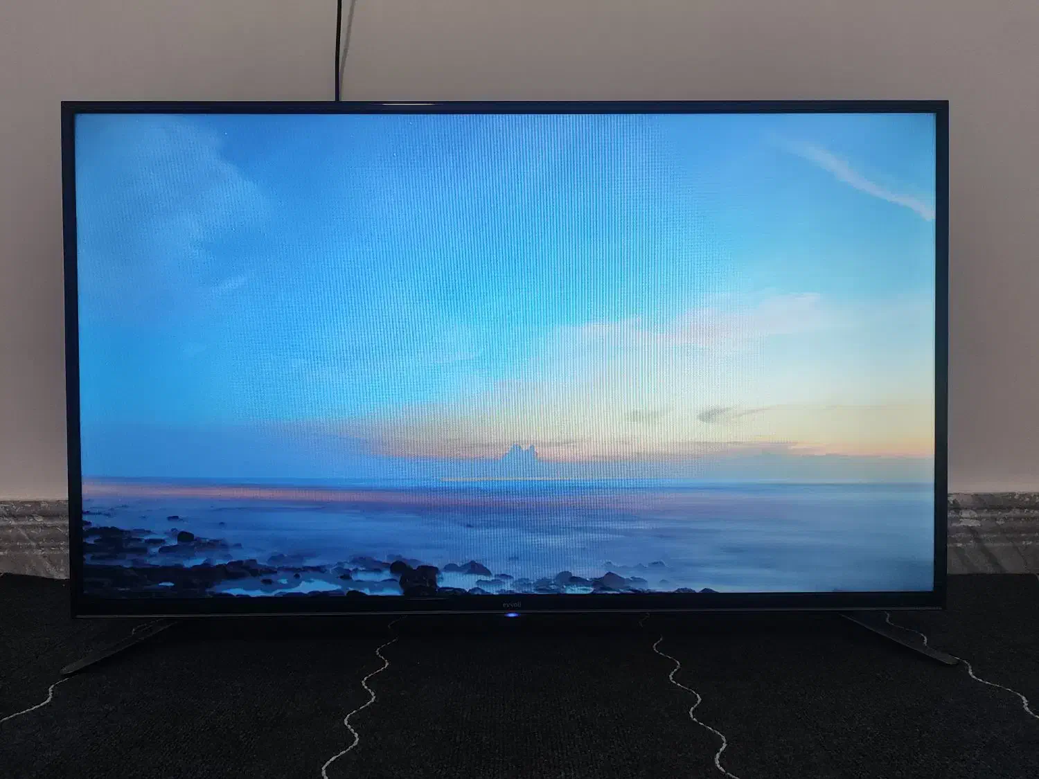 تلویزیون ایوولی ۴۳ اینچ|تلویزیون و پروژکتور|ایذه, |دیوار