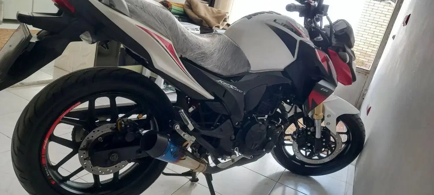 لیفان kps200(فروش یا معاوضه)|موتورسیکلت|فلاورجان, |دیوار