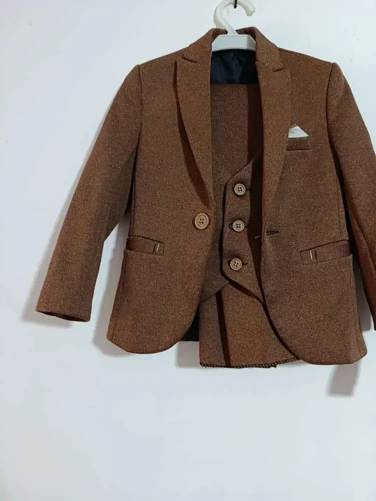 لباس پسرانه|کفش و لباس بچه|اراک, |دیوار