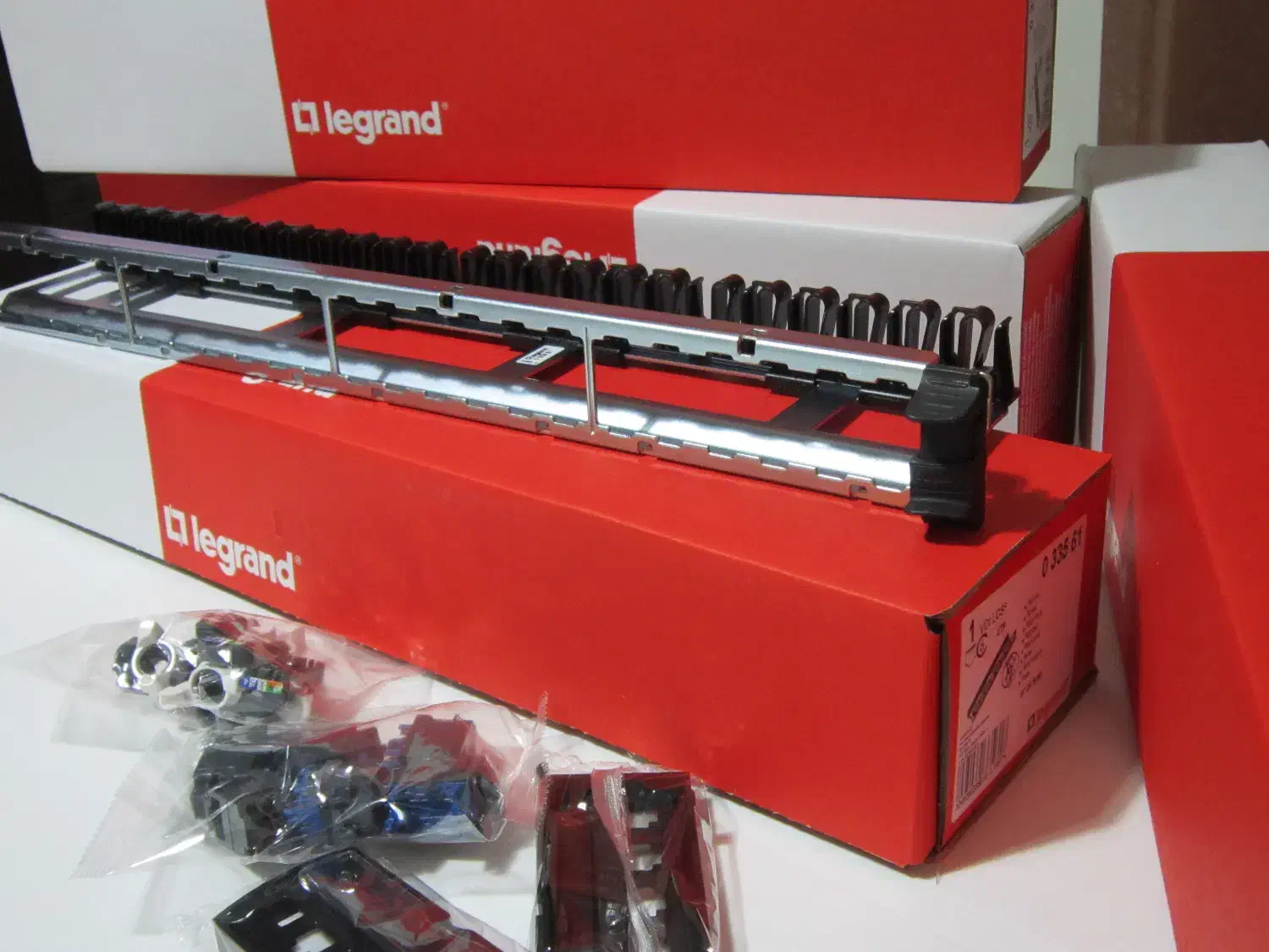 پچ پنل شبکه لگراند و نگزنس با ضمانت تست فلوک|مودم و تجهیزات شبکه|تهران, بلوار کشاورز|دیوار