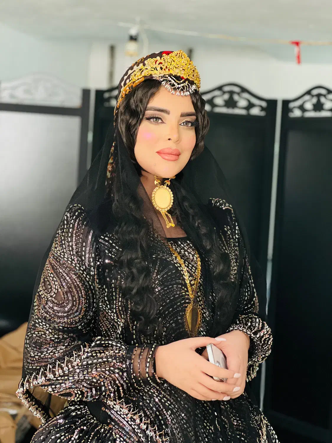 میکاپ و زلف محلی|خدمات آرایشگری و زیبایی|شیراز, فرگاز|دیوار