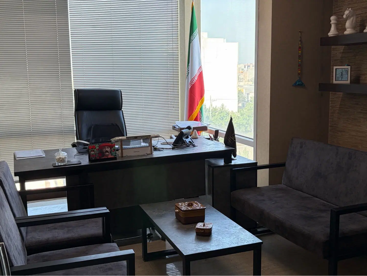 اخذ و تمدید کارت بازرگانی به صورت تخصصی و تضمینی|خدمات مالی، حقوقی و اداری|مشهد, شهرک رازی (شهرک غرب)|دیوار