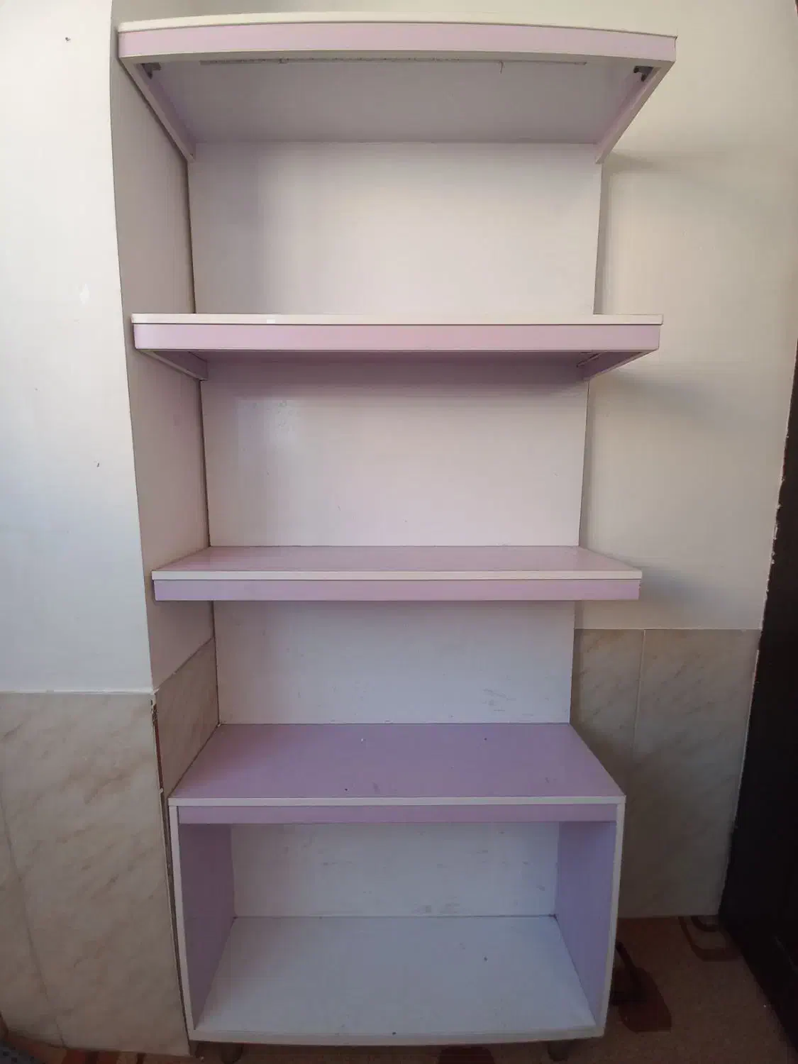 قفسه|کتابخانه، شلف، قفسه‌های دیواری|بناب, |دیوار