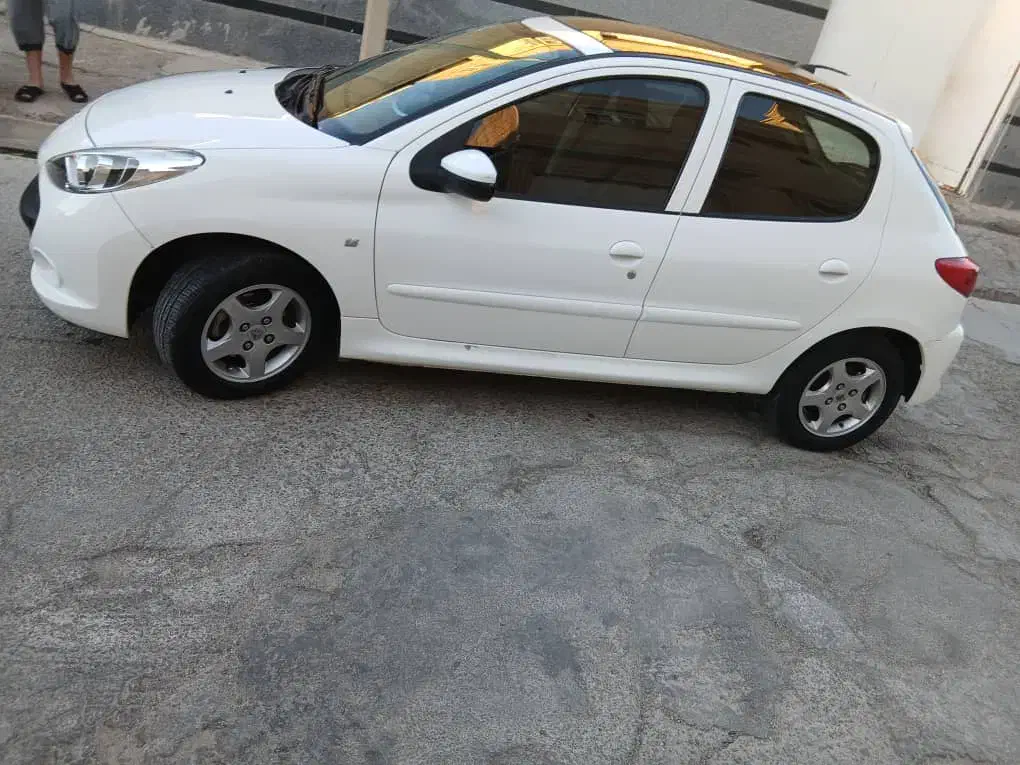 ۲۰۷ سفید مدل ۱۴۰۱|خودرو سواری و وانت|مرودشت, ژیان|دیوار