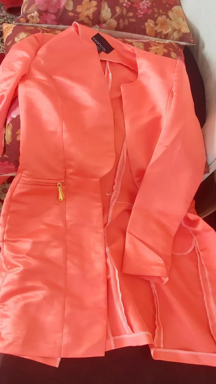 چن عدد مانتو لباس نو دونه ۶۰ت ۵ متر نوار پرده ۶۰|لباس|کرمان, |دیوار