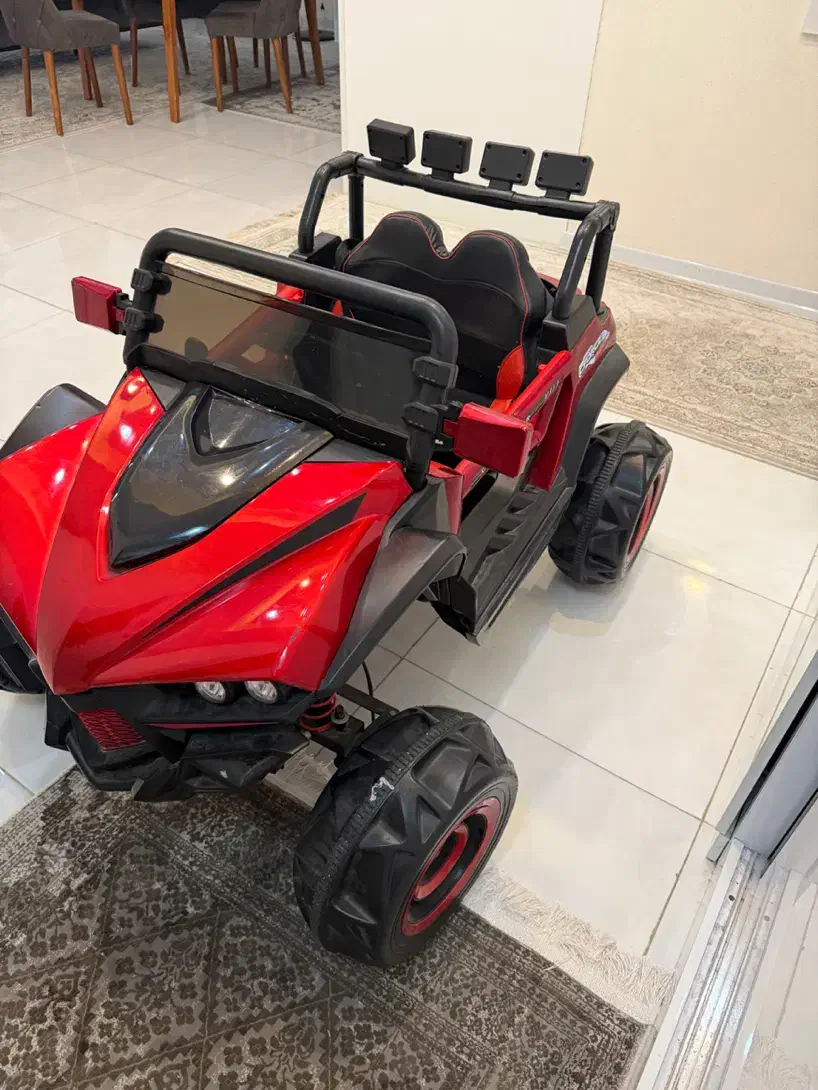 ماشین شارژی افرودی امریکایی|اسباببازی بچه|شاهینشهر, فردوسی|دیوار