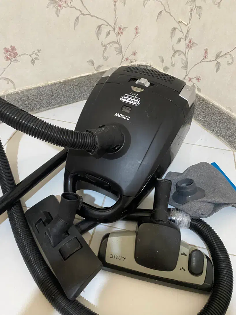 جاروبرقی 2200 دلونگی|جاروبرقی، جارو شارژی، بخارشو|مشهد, سرافرازان|دیوار