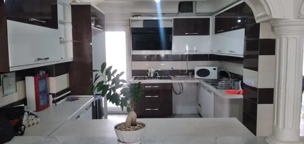 ۱۴۵ متری / دو پارکینگ / هم اداری هم مسکونی