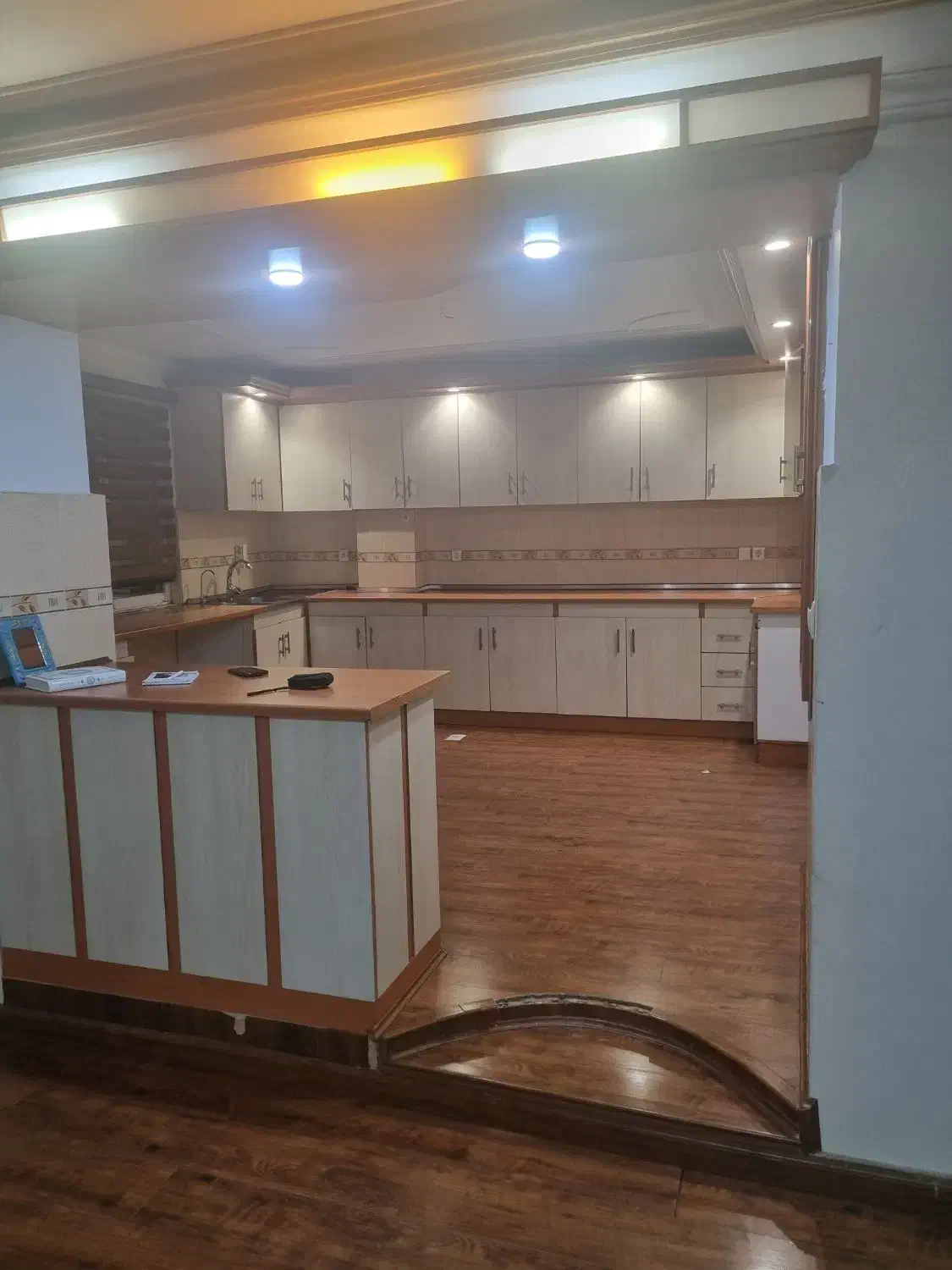 کابینت|کتابخانه، شلف، قفسه‌های دیواری|رشت, نامجو|دیوار