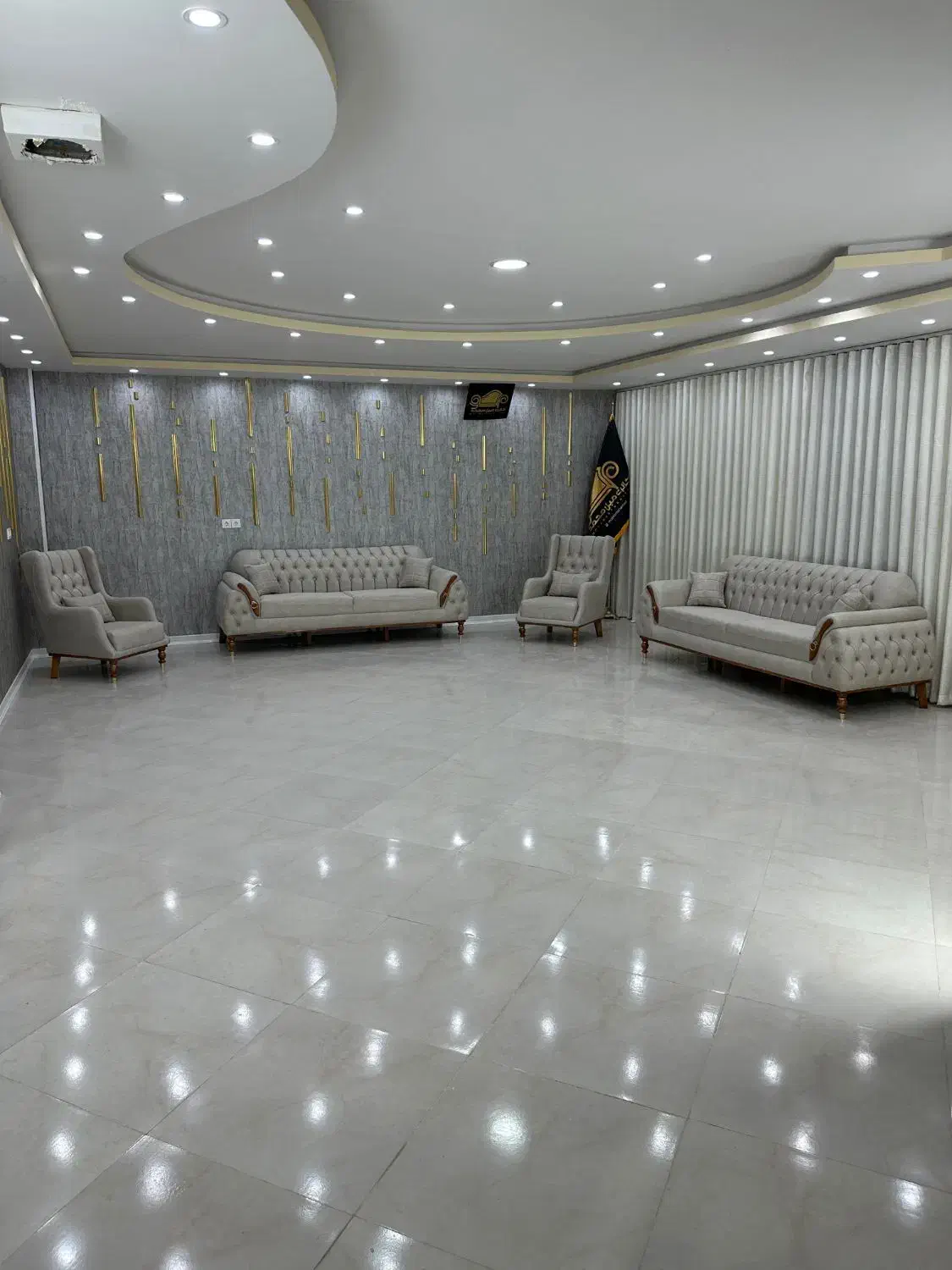 مبل چستر  پلاس|مبلمان خانگی و میز عسلی|ایلام, |دیوار