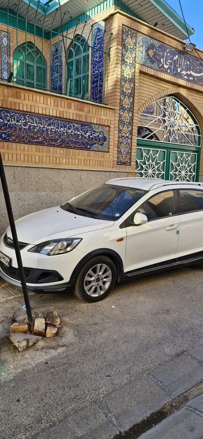 mvm315 اسپرت ایسلند لاکچری|خودرو سواری و وانت|اراک, |دیوار