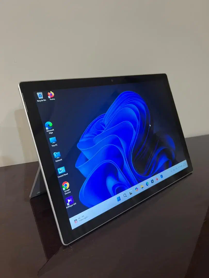 سرفیس پرو Serface pro7|رایانه همراه|اصفهان, سپاهان‌شهر|دیوار