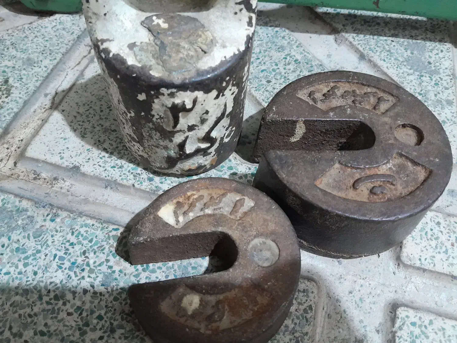 ترازو|ابزارآلات|قرچک, مهدیه|دیوار