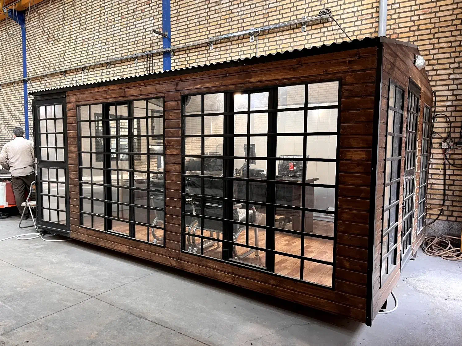 کانکس اداری با لوازم اداری ۳ در ۵ نما چوب|دفتر کار|نیشابور, کریم آباد|دیوار