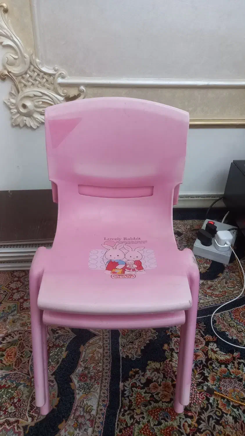 صندلی کودک|تخت و صندلی بچه|اندیشه, اندیشه فاز ۱|دیوار