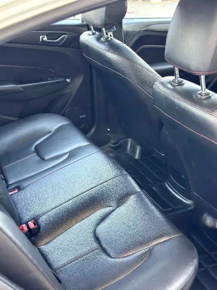 اریزو 5دنده ای مدل 97|خودرو سواری و وانت|شیراز, شهرک مهدیه|دیوار