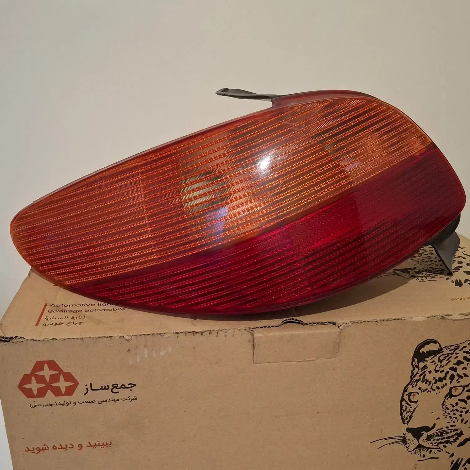 چراغ عقب ۲۰۶ کبریتی و ذغالی|قطعات یدکی و لوازم جانبی|تهران, نیروی دریایی|دیوار