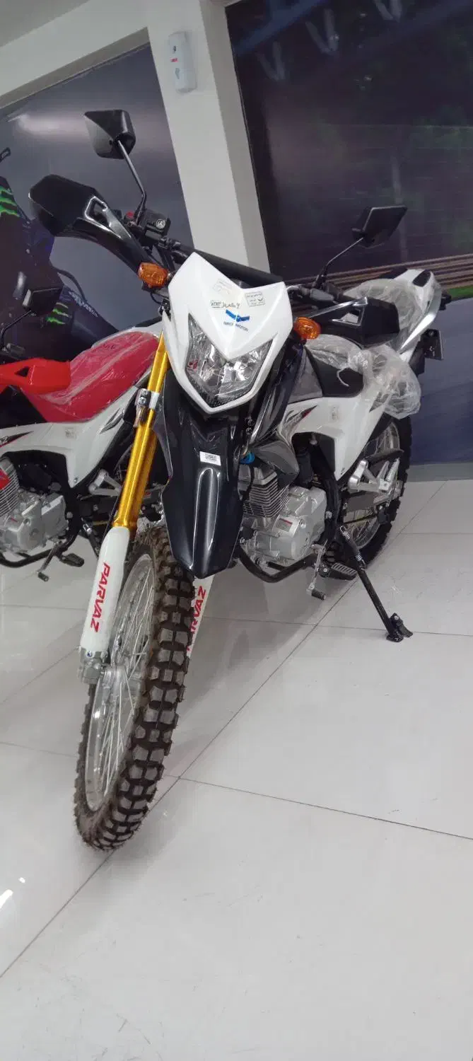 تریل پرواز ۲۰۰|موتورسیکلت|شهریار, شهرک وائین|دیوار