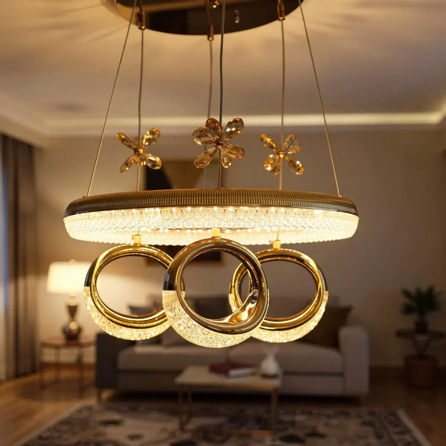 لوستر جدید مدرن وارداتی اصلی‌ مدل حلقه‌ی طلایی|لوستر و چراغ آویز|تهران, امام زاده حسن|دیوار