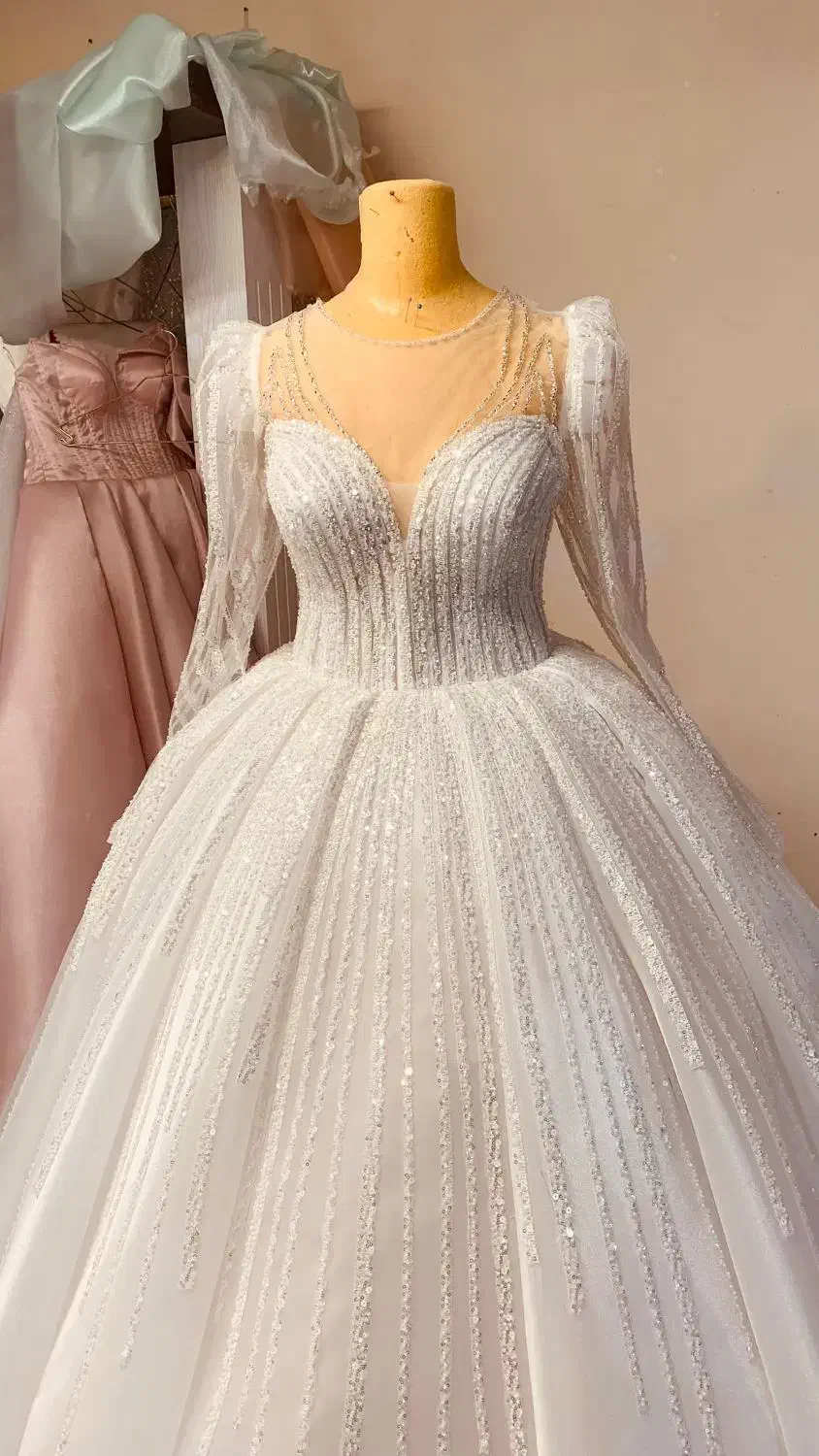 فروش انواع لباس عروس و نامزدی با قیمت مناسب|لباس|ایذه, |دیوار