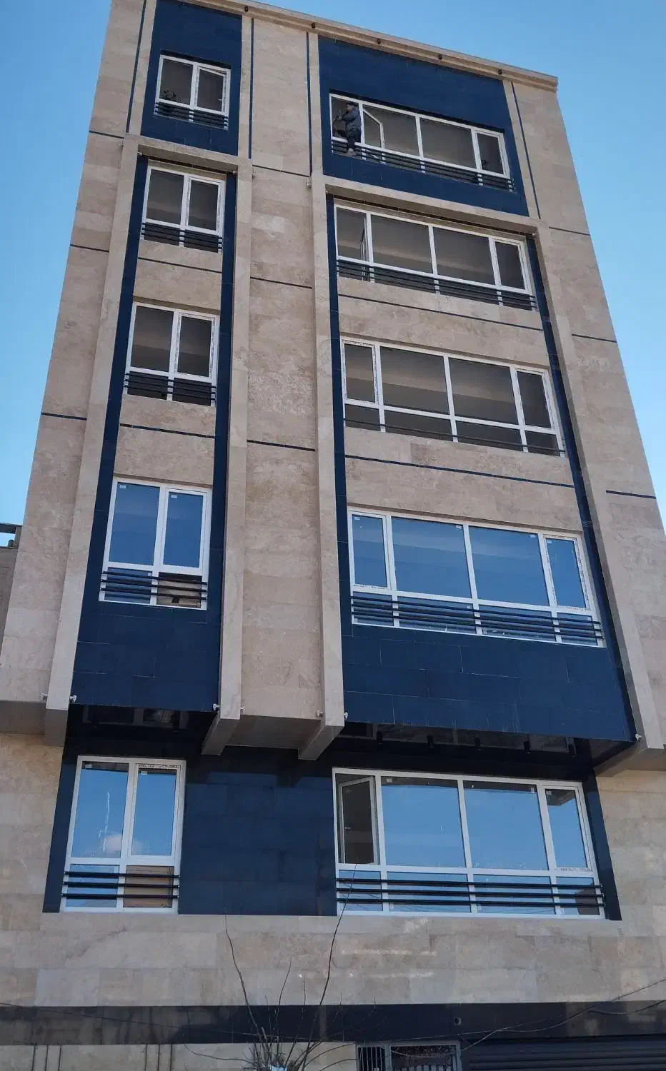 ریگلاژ و تولید و نصب درب پنجره دوجداره|خدمات پیشه و مهارت|ملایر, |دیوار