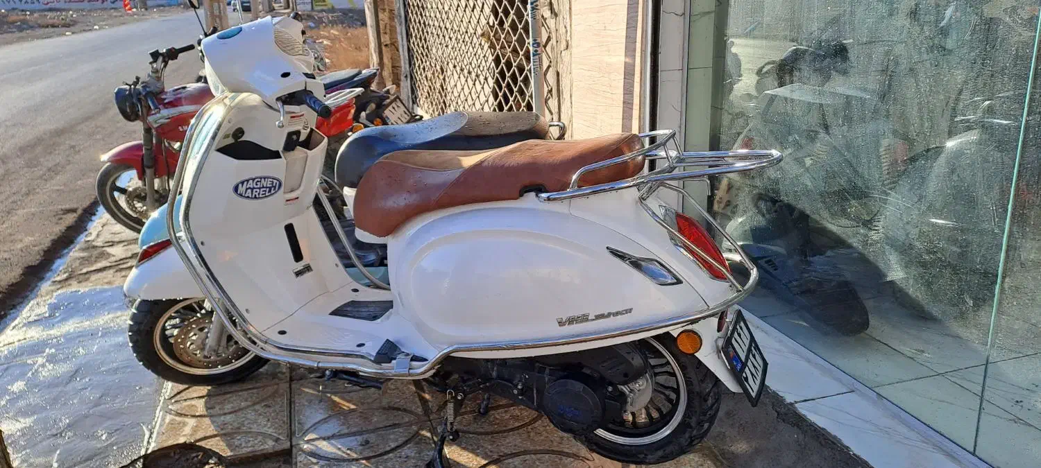 موتوروسپاه|موتورسیکلت|چهارباغ, |دیوار