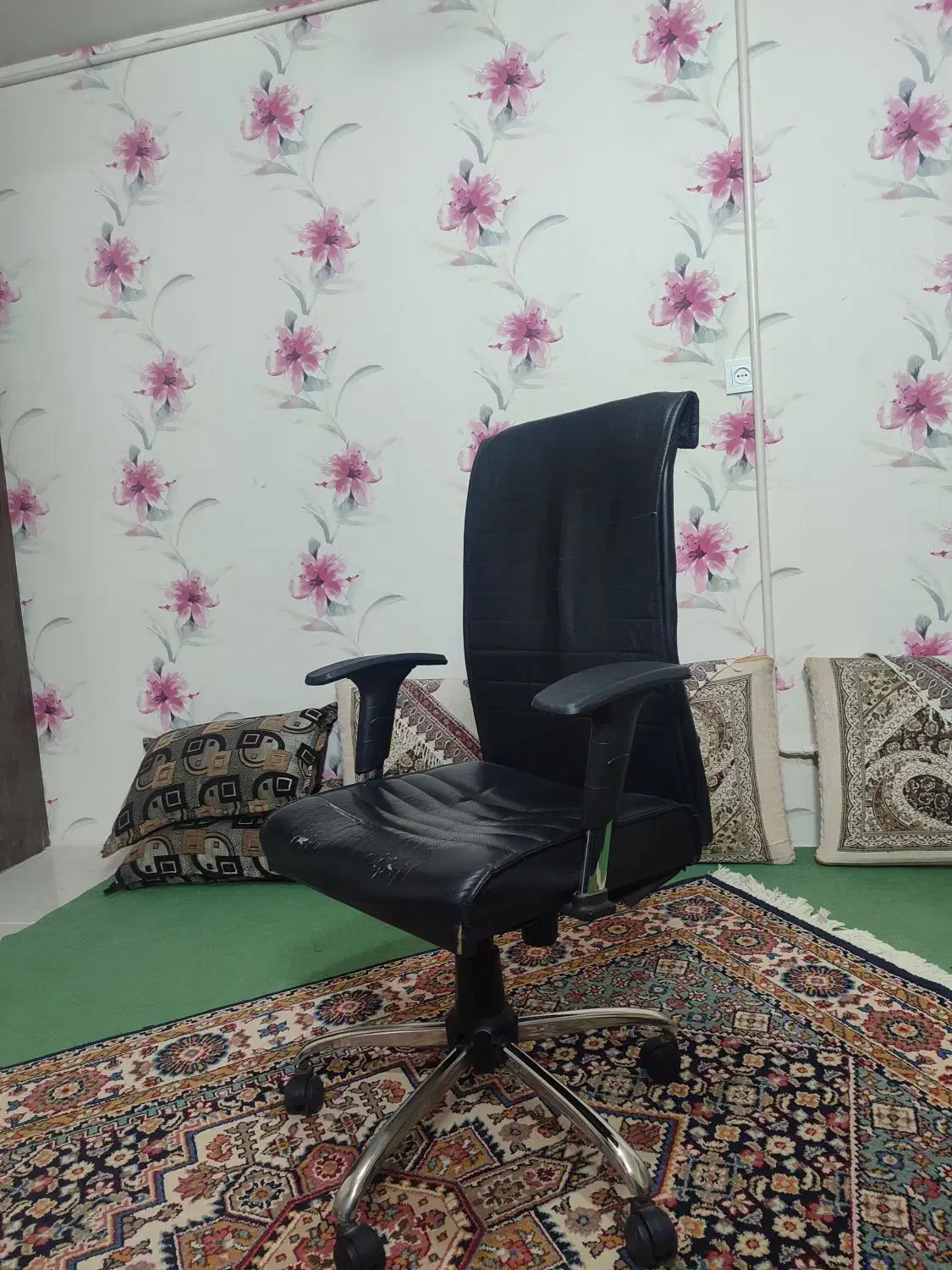 صندلی اداری طبی|صندلی و نیمکت|قوچان, |دیوار