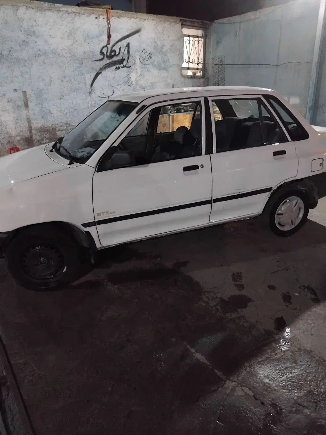 پراید مدل ۸۲|خودرو سواری و وانت|یزد, |دیوار