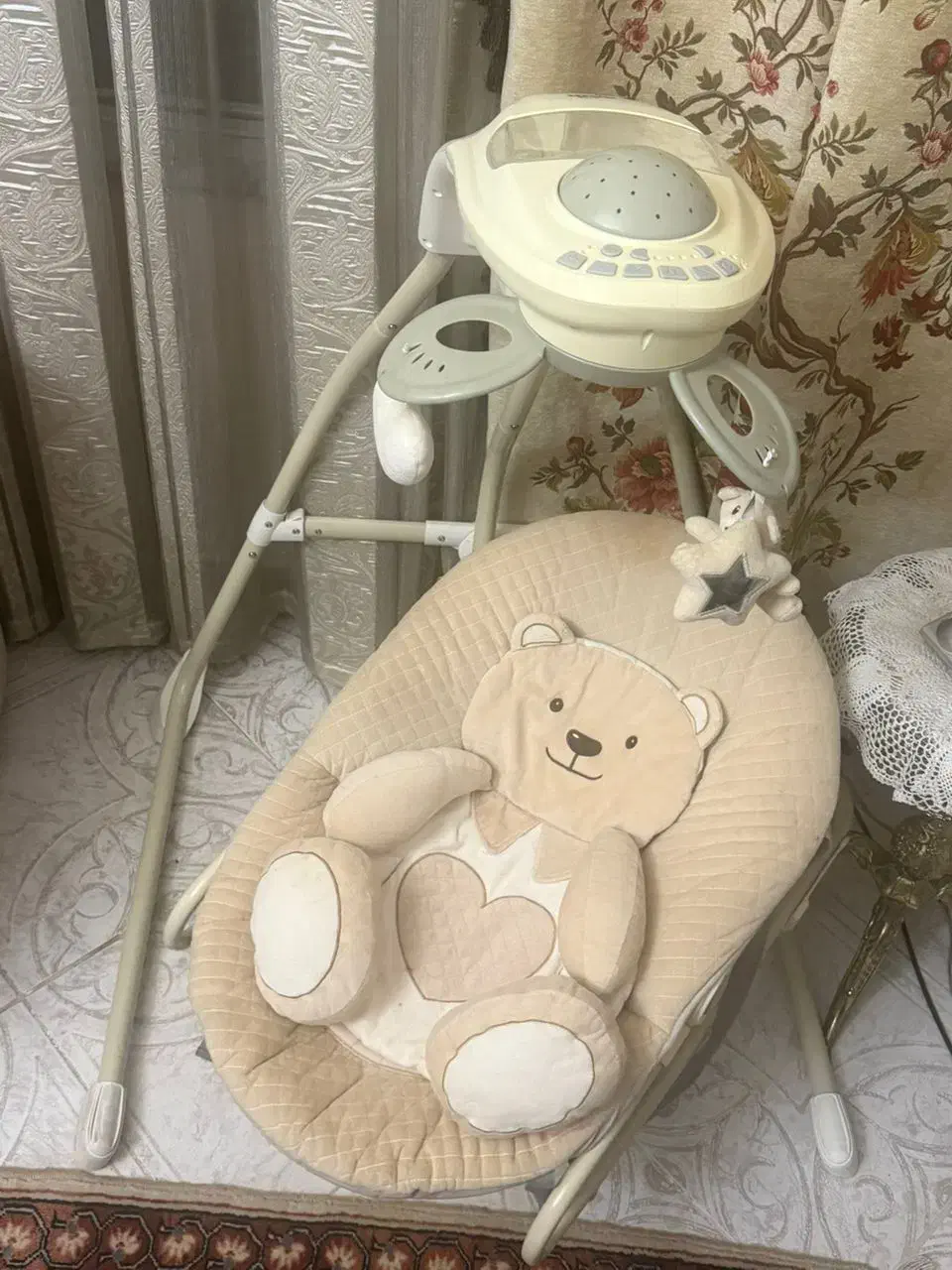 گهواره کودک|اسباب و اثاث بچه|تبریز, |دیوار