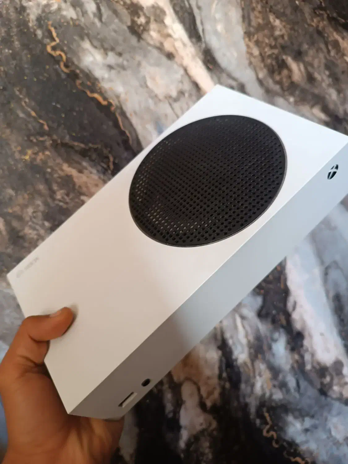 Xbox series s دو دسته قانونی|کنسول، بازی ویدئویی و آنلاین|صدرا-فارس, فاز ۱|دیوار