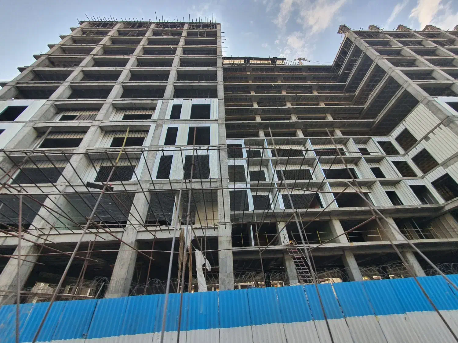 فروش واحدقیمت قطعی در برج باغ مدرن تریتیومVIP|فروش آپارتمان|تهران, آبشار تهران (دریاچه)|دیوار