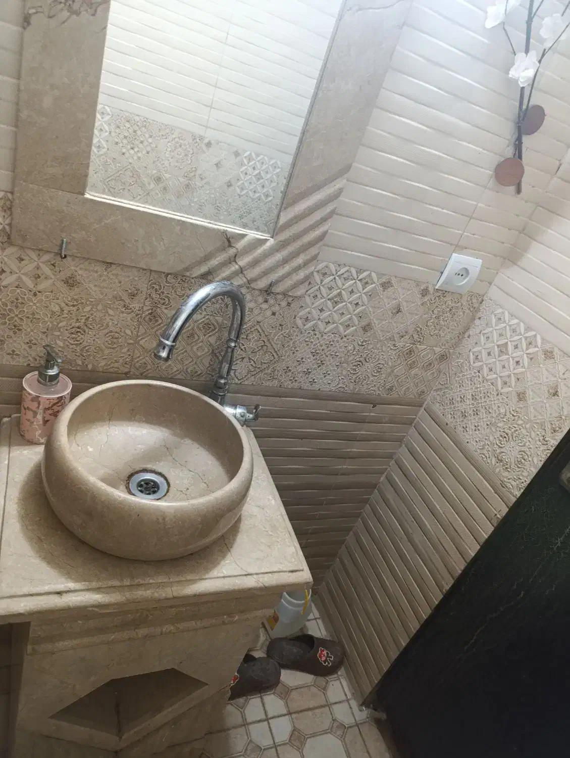 روشویی|لوازم سرویس بهداشتی|سیاهکل, |دیوار