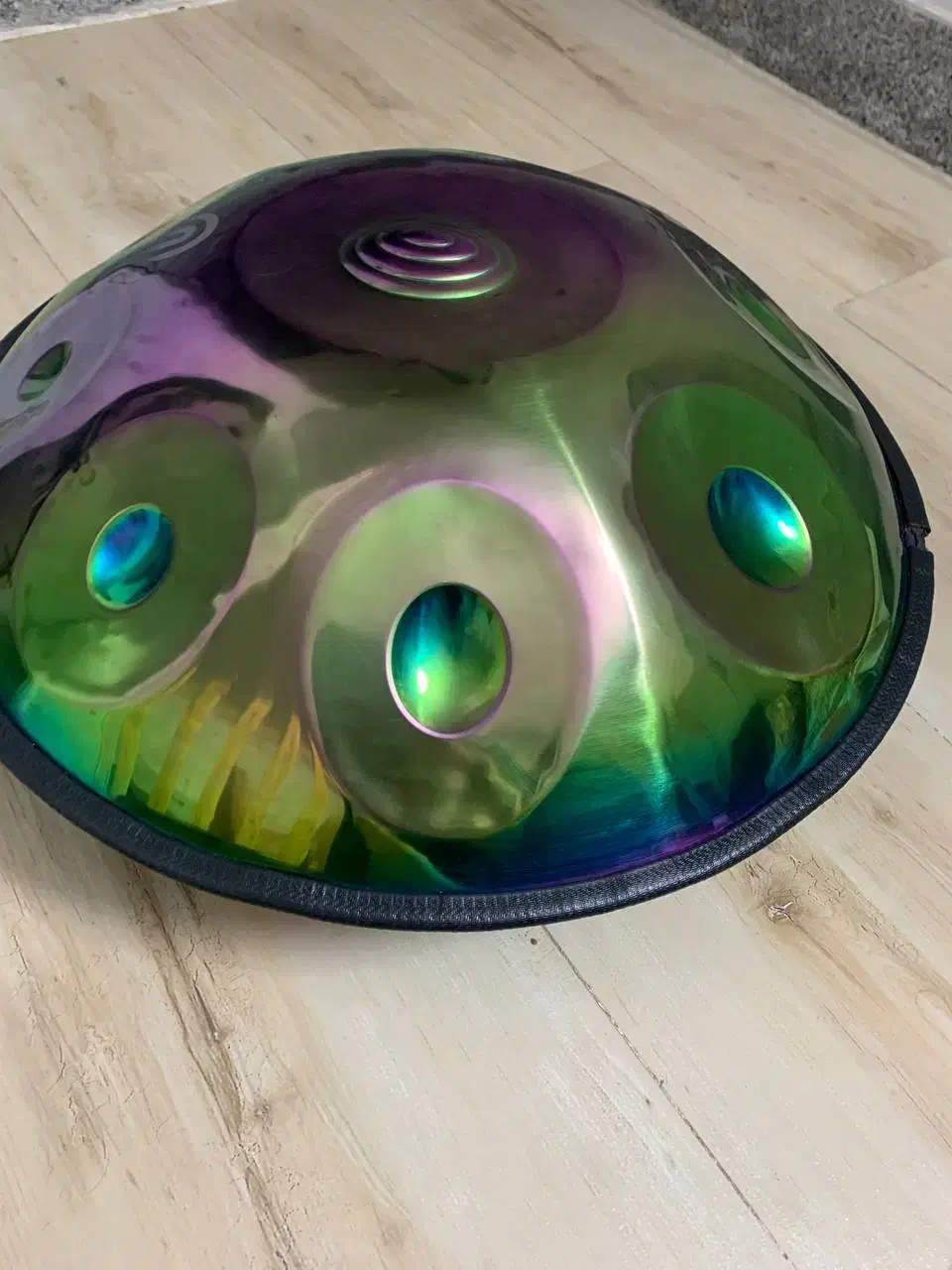 هنگ درام تمیز|درام و پرکاشن|نیشابور, بلوار گلها|دیوار