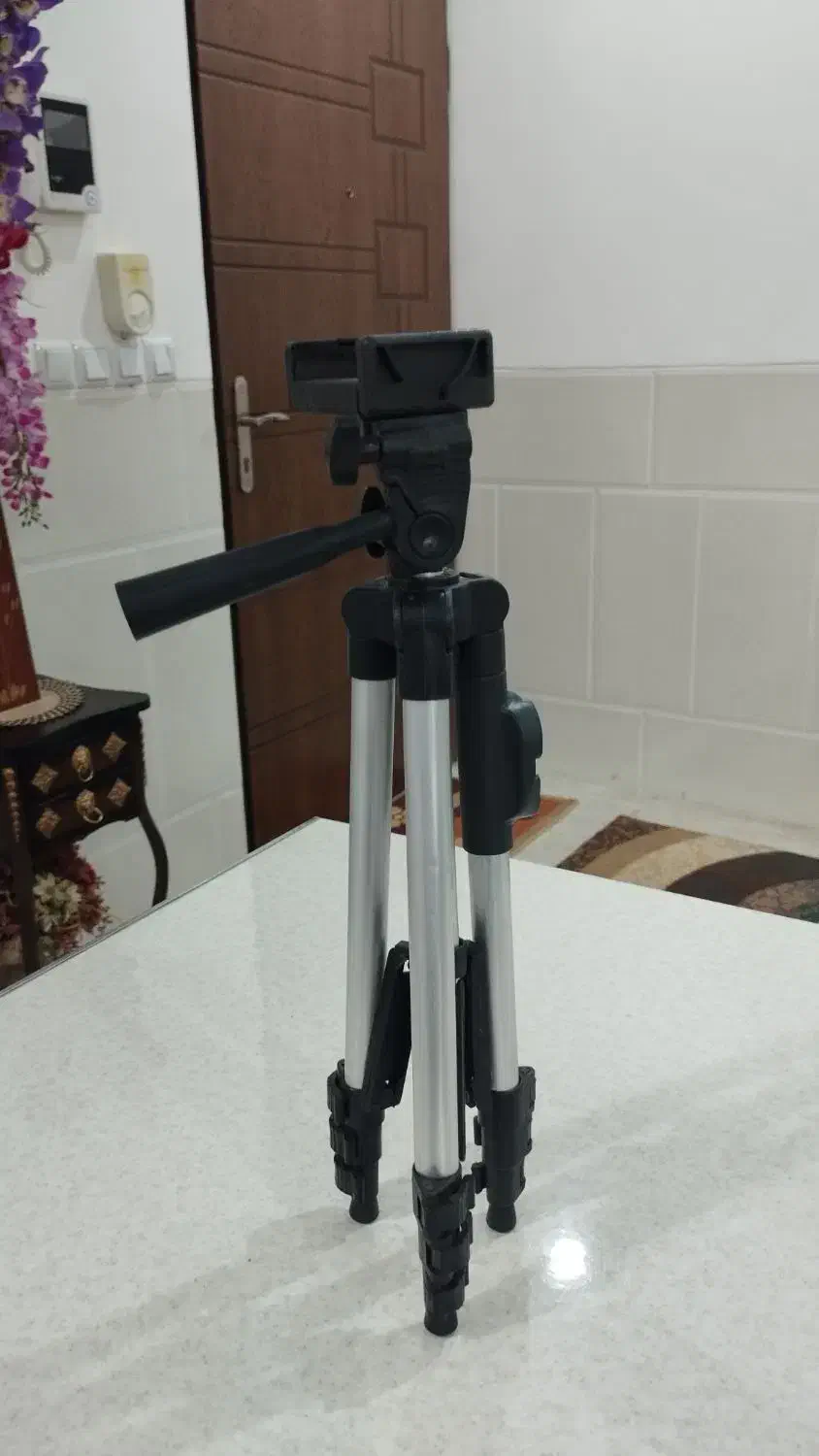 سه پایه عکاسی سه قفله|دوربین عکاسی و فیلمبرداری|یزد, |دیوار