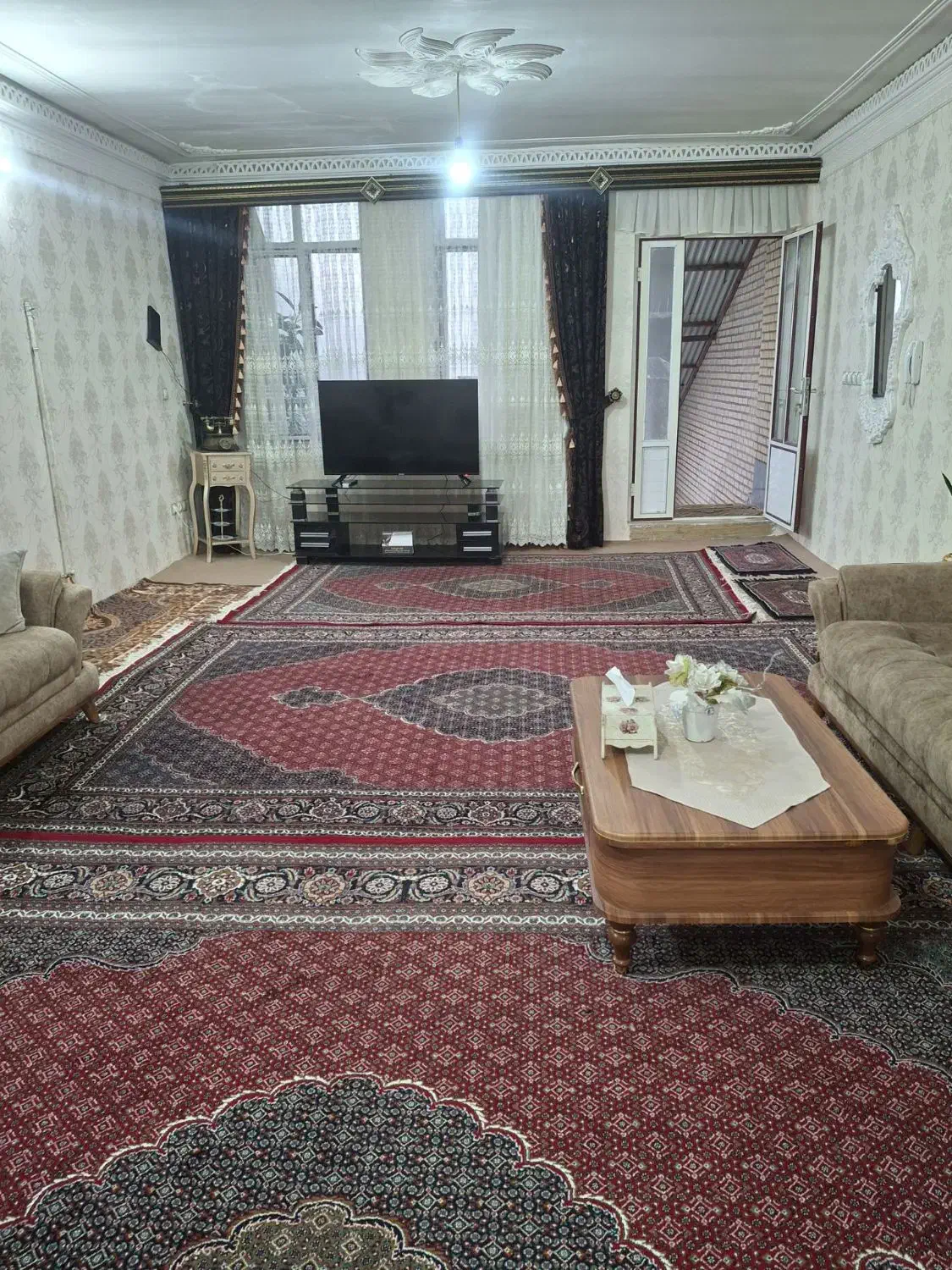 خانه ویلایی دربستی|اجارهٔ کوتاه‌مدت آپارتمان و سوئیت|اردبیل, |دیوار