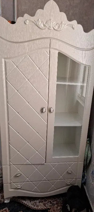 کمد|جاکفشی، کمد، دراور|کرج, حصارک بالا|دیوار