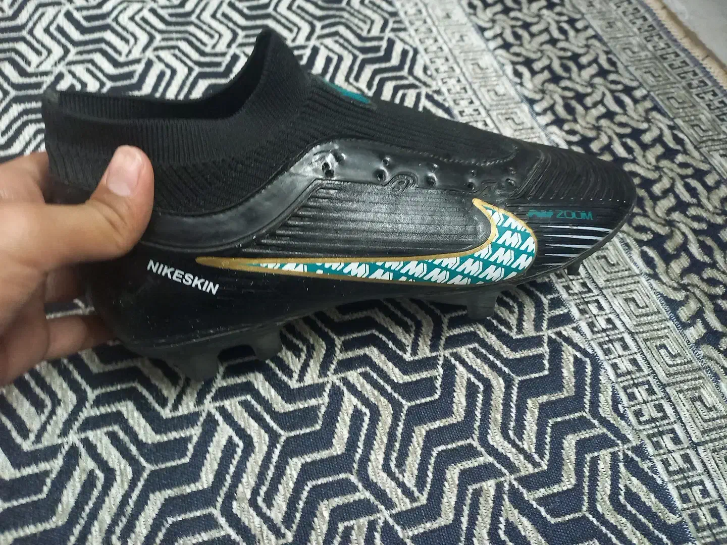 کفش فوتبال|تجهیزات ورزشی|پاکدشت, پاکدشت (مامازند)|دیوار