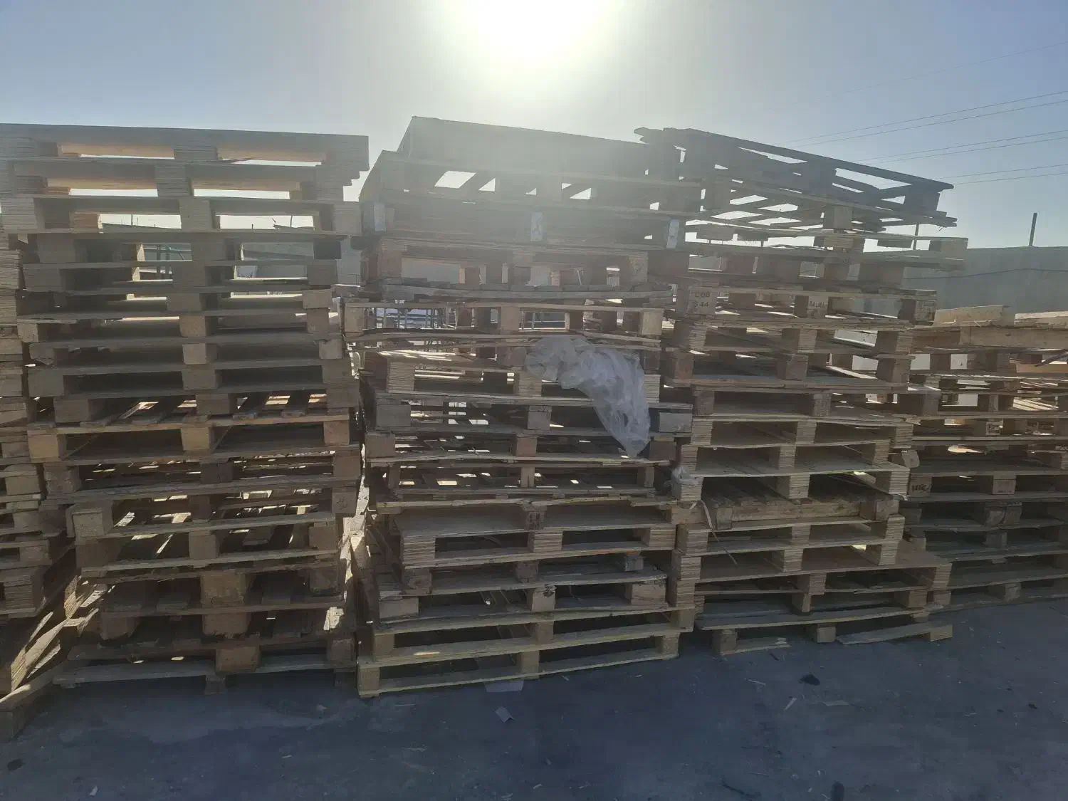 پالت چوبی|عمده‌فروشی|اصفهان, جلوان|دیوار