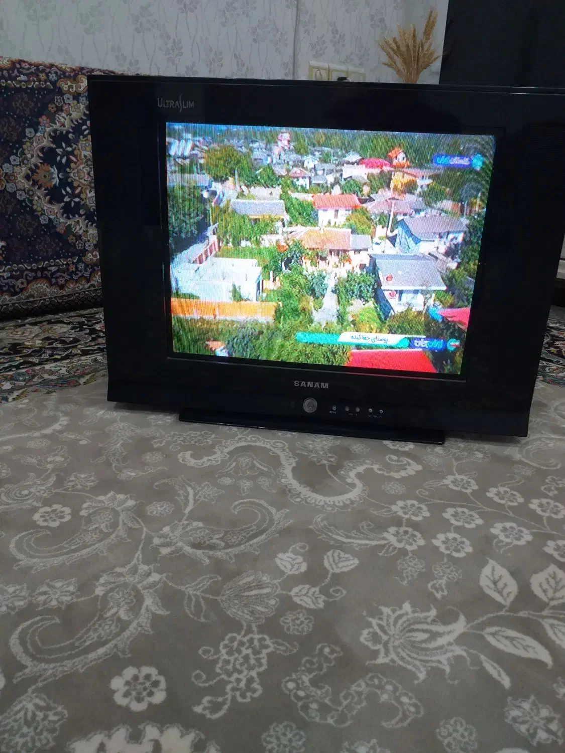 تلوزیون ۲۱ اینچ صنام|تلویزیون و پروژکتور|تولم شهر, |دیوار