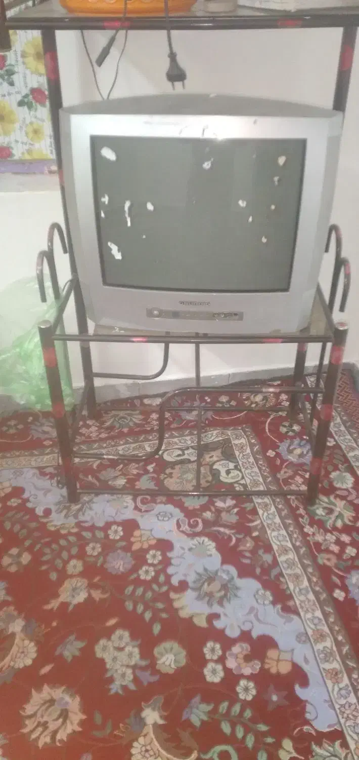 تلویزیون با زیر تلویزیون|تلویزیون و پروژکتور|شوشتر, |دیوار